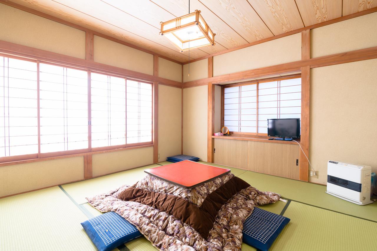 Resort Inn Fushimi Mt Fuji ฟูจิคาวากุจิโกะ ภายนอก รูปภาพ